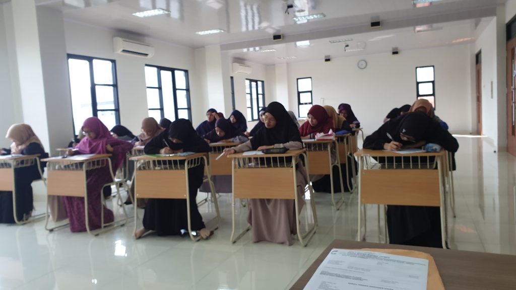 Sebanyak 127 Mahasantri/wati Cinta Quran Center Jalani Ujian Akhir Semester Genap